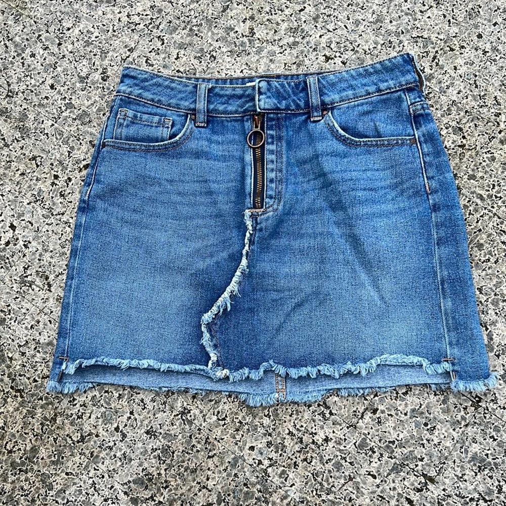 PACSun denim Skirt 25 XS raw hem front zip mini 90s
